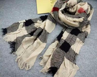 BURBERRY Scarf-135